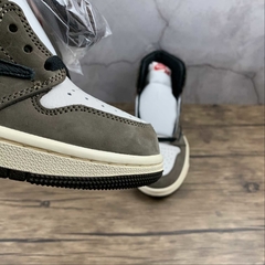 Jordan 1 Retro High Travis Scott - comprar online