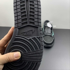 Imagem do Jordan 1 Low Travis Scott Black Phantom x Tiffany & Co. 1837 Custom