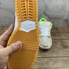Imagem do Nike SB Dunk Low Street Hawker
