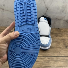 Imagem do Jordan 1 Retro High White University Blue Black