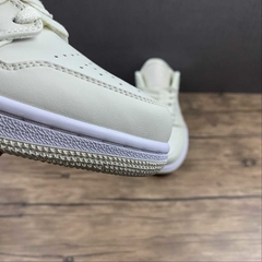 Jordan 1 Low Coconut Milk - comprar online