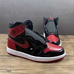 Jordan 1 Retro High Patent Bred na internet
