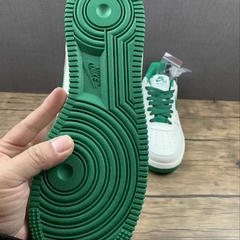 Imagem do Nike Air Force 1 `07 Low White Green