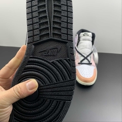 Imagem do Jordan 1 Retro High OG Skyline