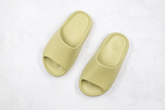 Yeezy Slide Resin