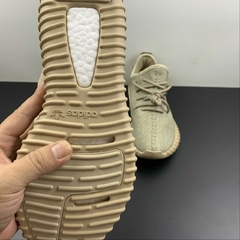Imagem do adidas Yeezy Boost 350 Oxford Tan