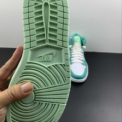 Imagem do Jordan 1 Mid Washed Teal