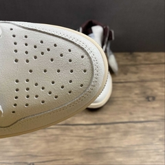 Jordan 1 High Retro A Ma Maniére na internet