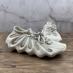 adidas Yeezy 450 Cloud White na internet