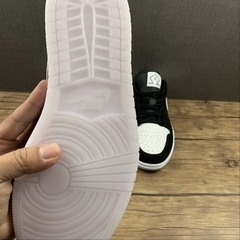 Imagem do Jordan 1 Low Blach White Diamond