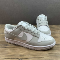 Nike Dunk Low Grey Fog na internet