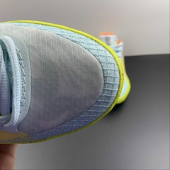 Nike Kyrie 8 Eagle na internet