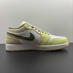 Jordan 1 Low Sail White Oil Green - comprar online