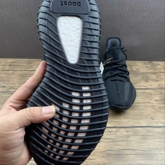 Imagem do Adidas Yeezy Boost 350 V2 Onyx