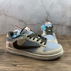 Nike Dunk Low Travis Scott x Playstation na internet