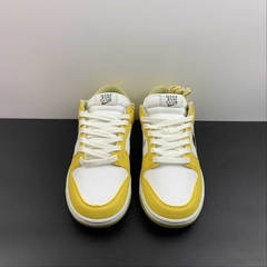 Imagem do Nike Dunk Low Retro Sun Club Wheat Grass Orange