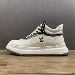 Louis Vuitton Archlight