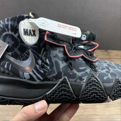 Nike Kybrid S2 What The - Born Sneakers