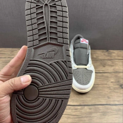 Imagem do Jordan 1 Retro Low Travis Scott Reverse Mocha