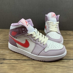 Jordan 1 Mid Valentine's Day na internet