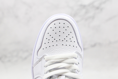 Imagem do Jordan 1 Low Shadow Grey