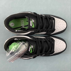 Imagem do Nike SB Dunk Low Staple Panda Pigeon