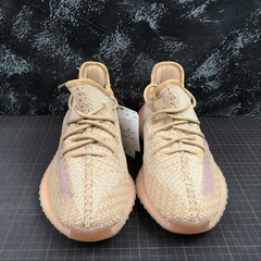 Imagem do Adidas Yeezy Boost 350 V2 Clay