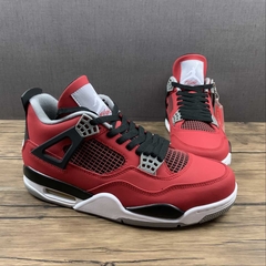 Jordan 4 Retro Toro Bravo na internet