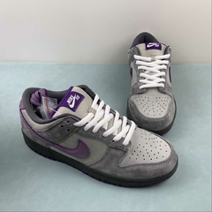 Nike SB Dunk Low Purple Pigeon na internet