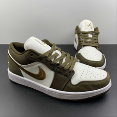 Jordan 1 Low SE Light Olive na internet