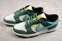 Nike SB Dunk Low Flying Wing Purple Dragon - loja online