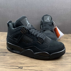 Jordan 4 Retro Black Cat na internet