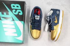 Nike SB Dunk Low Supreme Jewel Swoosh Gold na internet