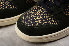 Nike Dunk Low Rainbow Trout na internet
