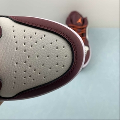 Jordan 1 Low GS Night Maroon na internet