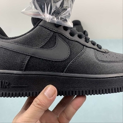 Nike Air Force 1 07 LE Black - Born Sneakers