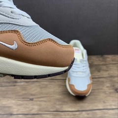 Nike Air Max 1 Patta Waves Monarch - comprar online