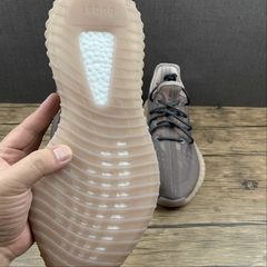 Imagem do adidas Yeezy Boost 350 V2 Mono Mist