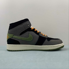 Jordan 1 Mid SE Craft Halloween - comprar online