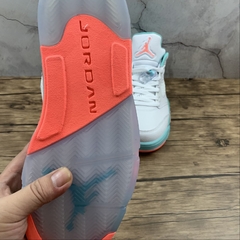 Imagem do Jordan 5 Retro Light Aqua