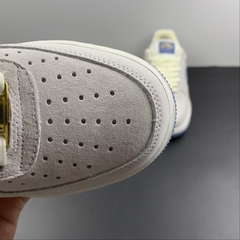Nike Air Force 1 07 Low Suede Light Grey Blue na internet