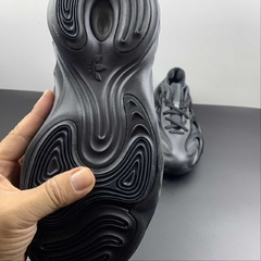 Imagem do adidas adiFOM Q Black Carbon