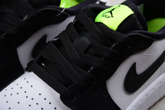 Jordan 1 Retro Low Golf Phantom Volt - Born Sneakers