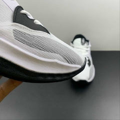 Nike Kyrie Low 5 TB White Black - comprar online