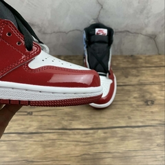 Jordan 1 Retro High Fearless UNC Chicago - comprar online