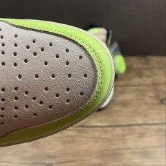 Jordan 1 Retro High Volt na internet