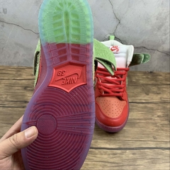 Nike SB Dunk High Strawberry Cough - Born Sneakers