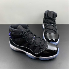Jordan 11 Retro Space Jam na internet