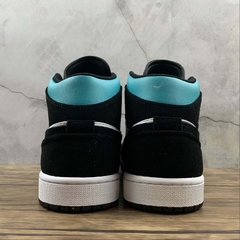 Jordan 1 Mid SE South Beach - Born Sneakers