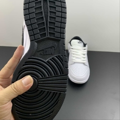 Imagem do Nike Dunk Low White Black